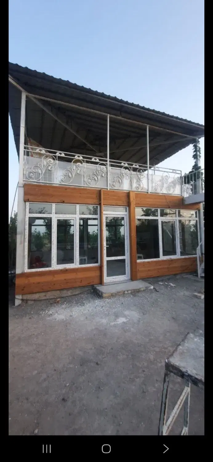ایساتیس وین - تصویر 5