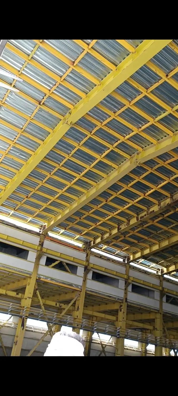 نقاشی ساختمان در چیتگر جنوبی
