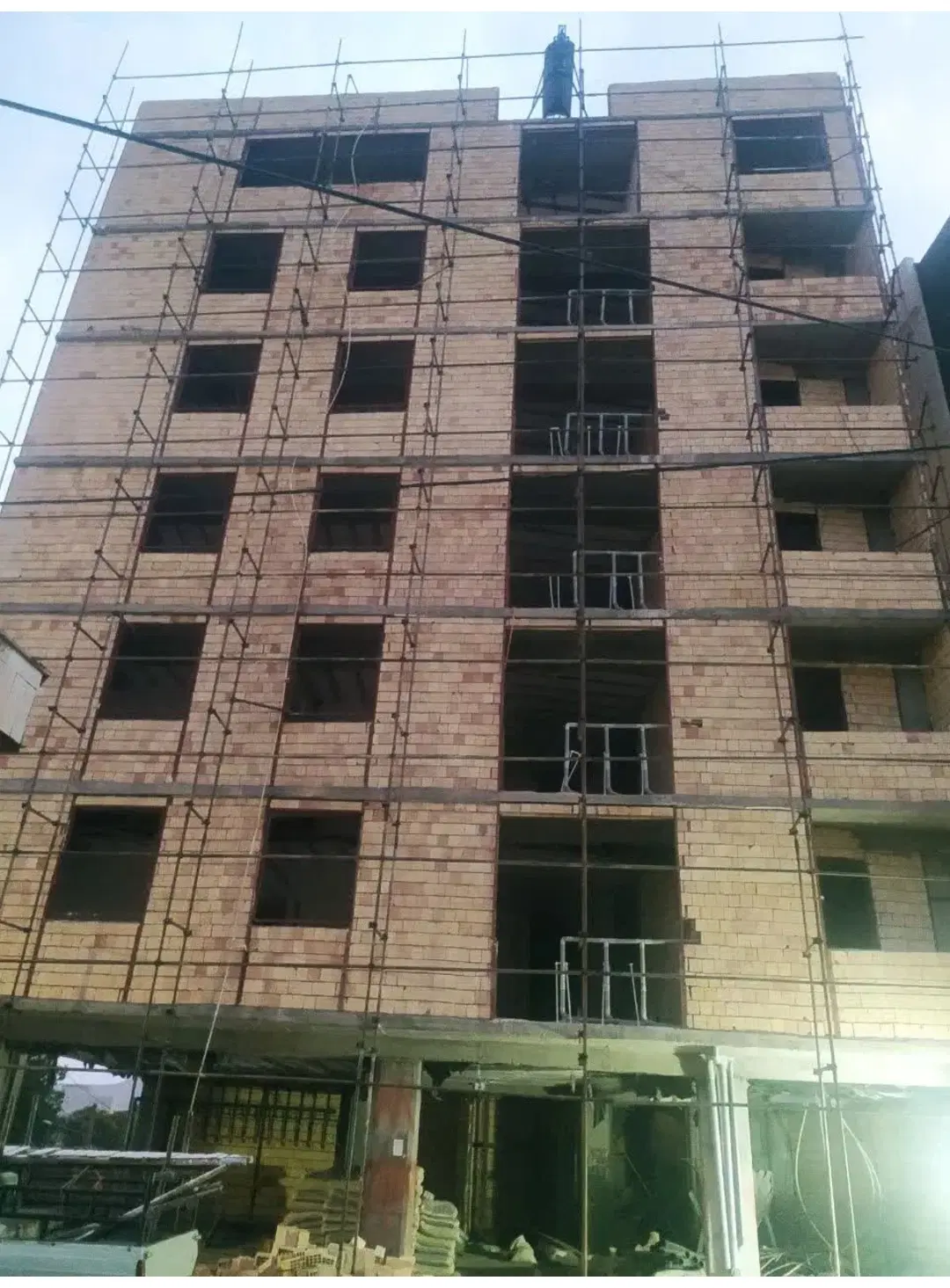 داربست‌سازی در ترمینال غرب - تصویر 3
