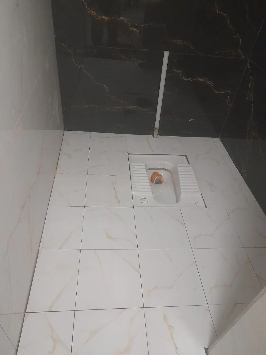 کاشی‌کاری و سرامیک‌کاری در شهرک بوعلی - تصویر 2