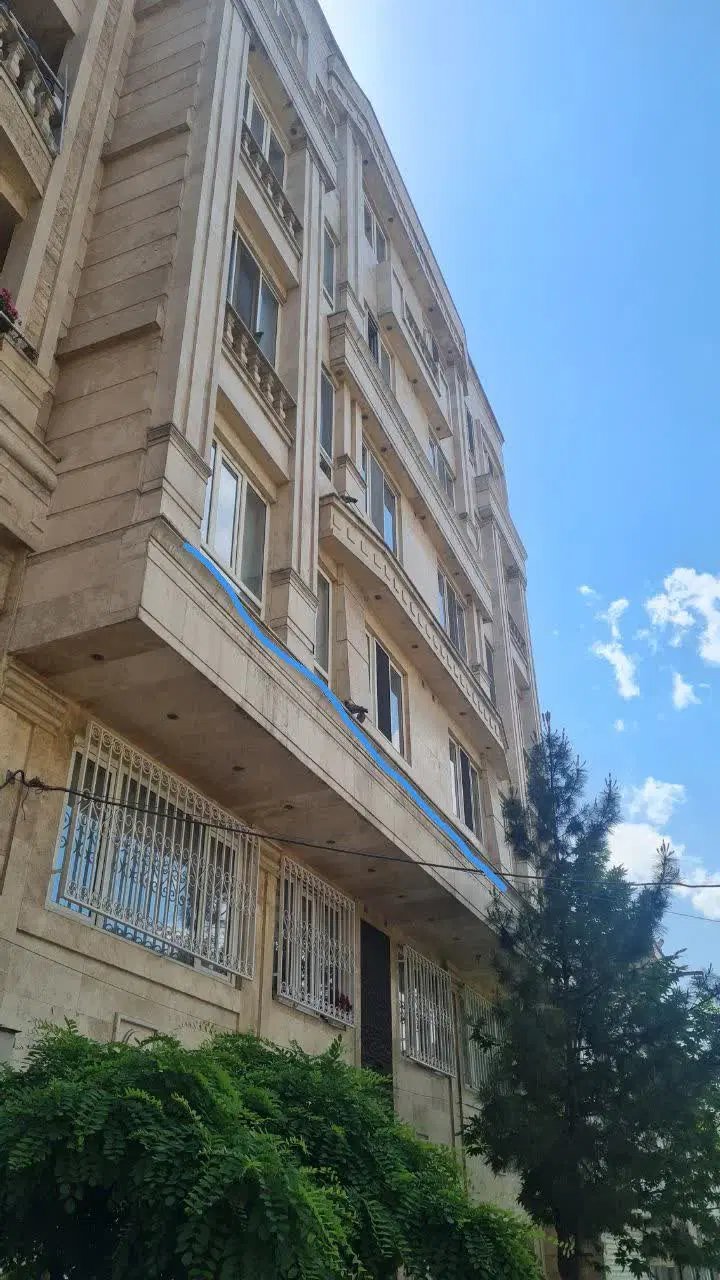 نمای ساختمان و راپل در حمزه‌آباد - تصویر 5