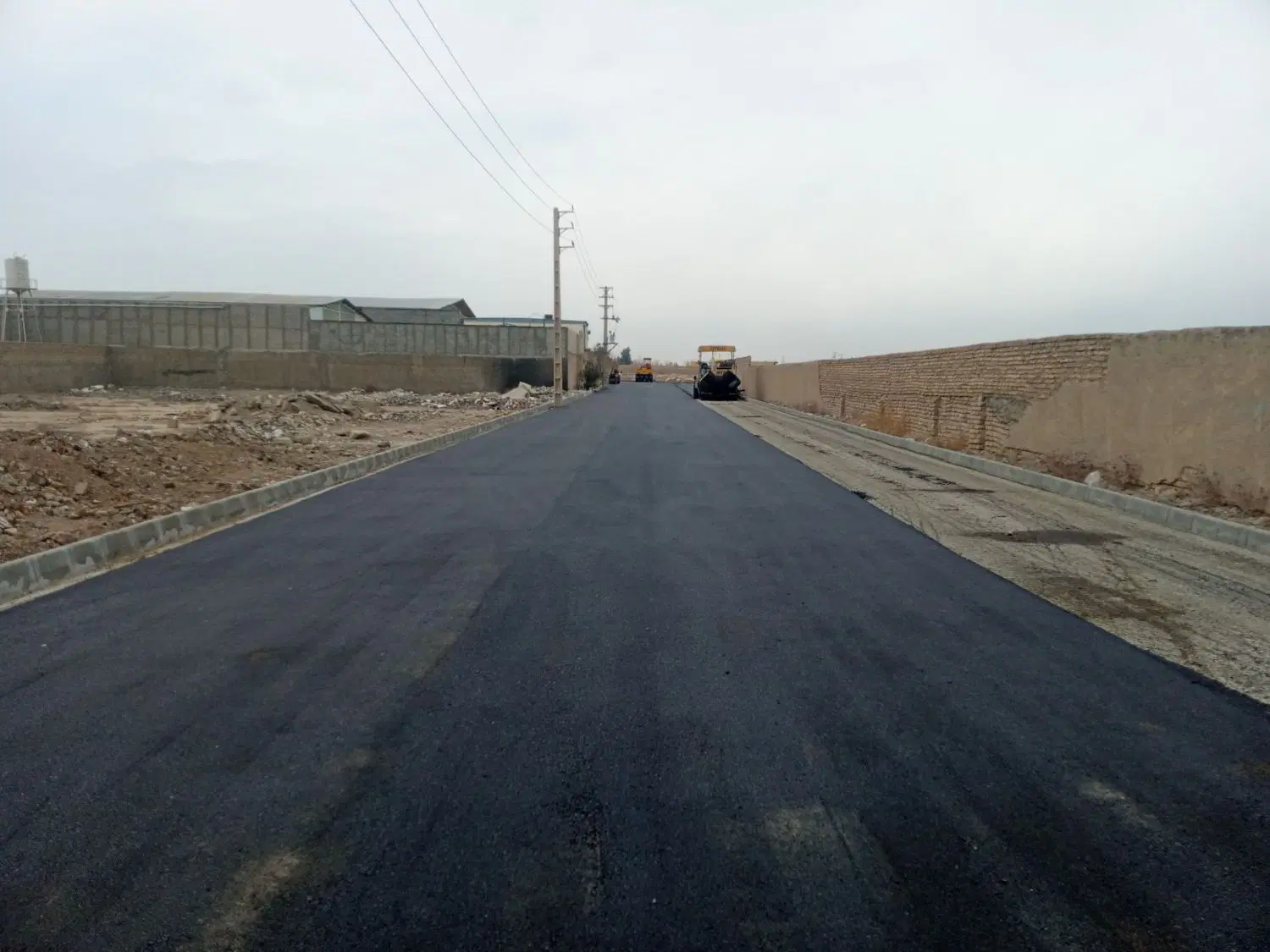 آسفالت‌کاری در شهرک استقلال - تصویر 4