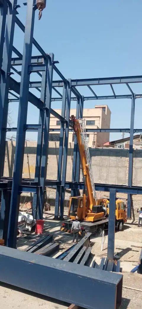 جوشکاری و اجرای اسکلت فلزی در خاوران - تصویر 5