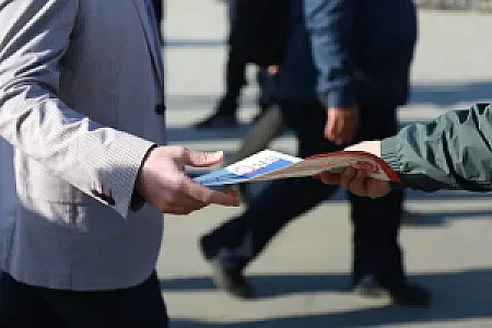 خدمات پخش تراکت زاهد گیلانی