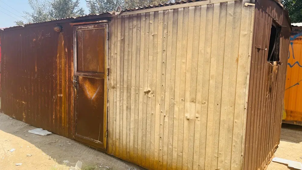 تعمیر کانکس در شهرک طالقانی