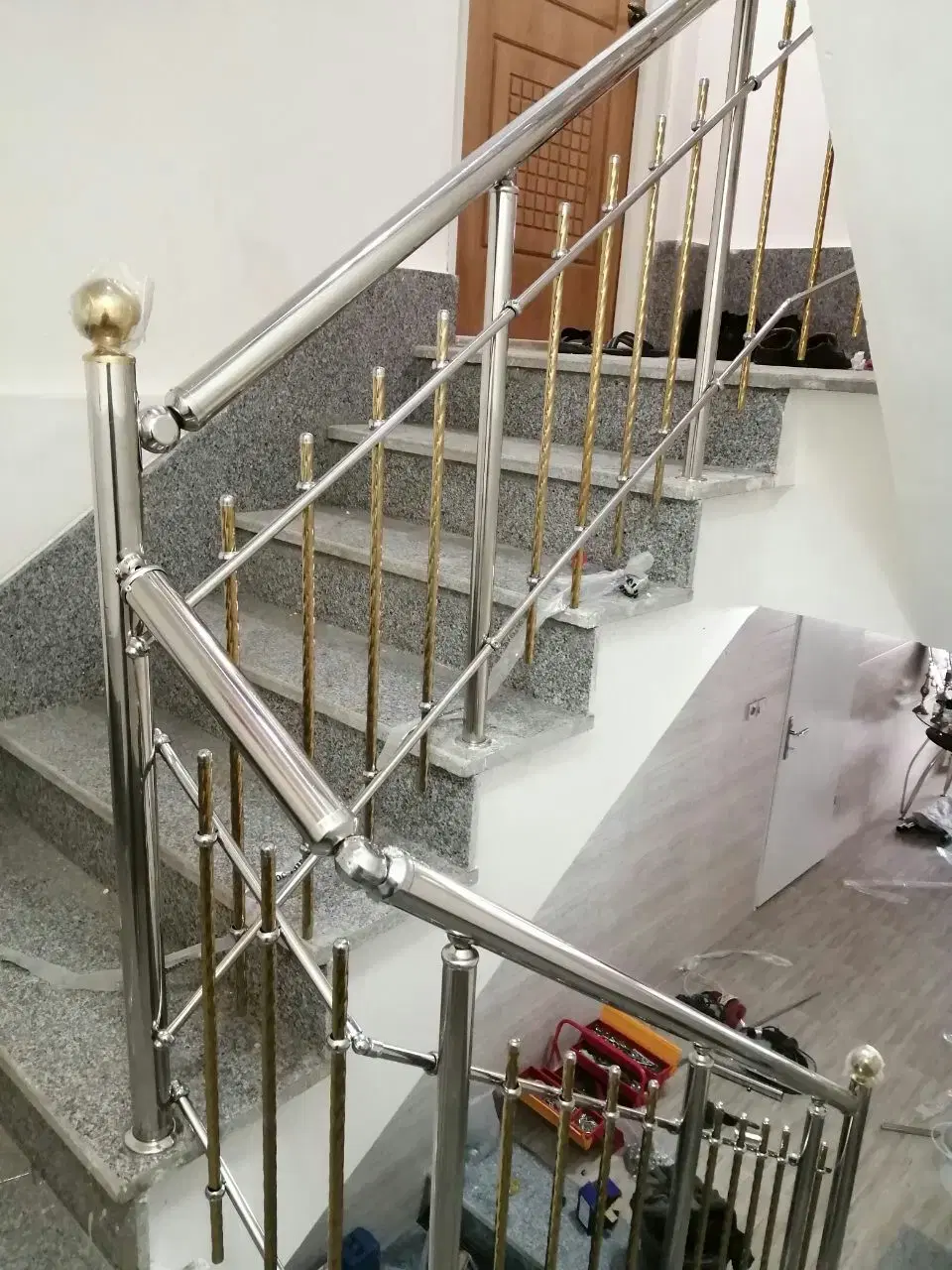 نرده استیل در پامنار