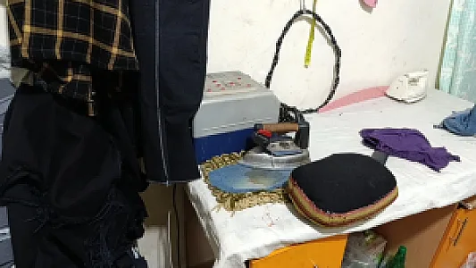 خیاط دوزنده علی‌یاری