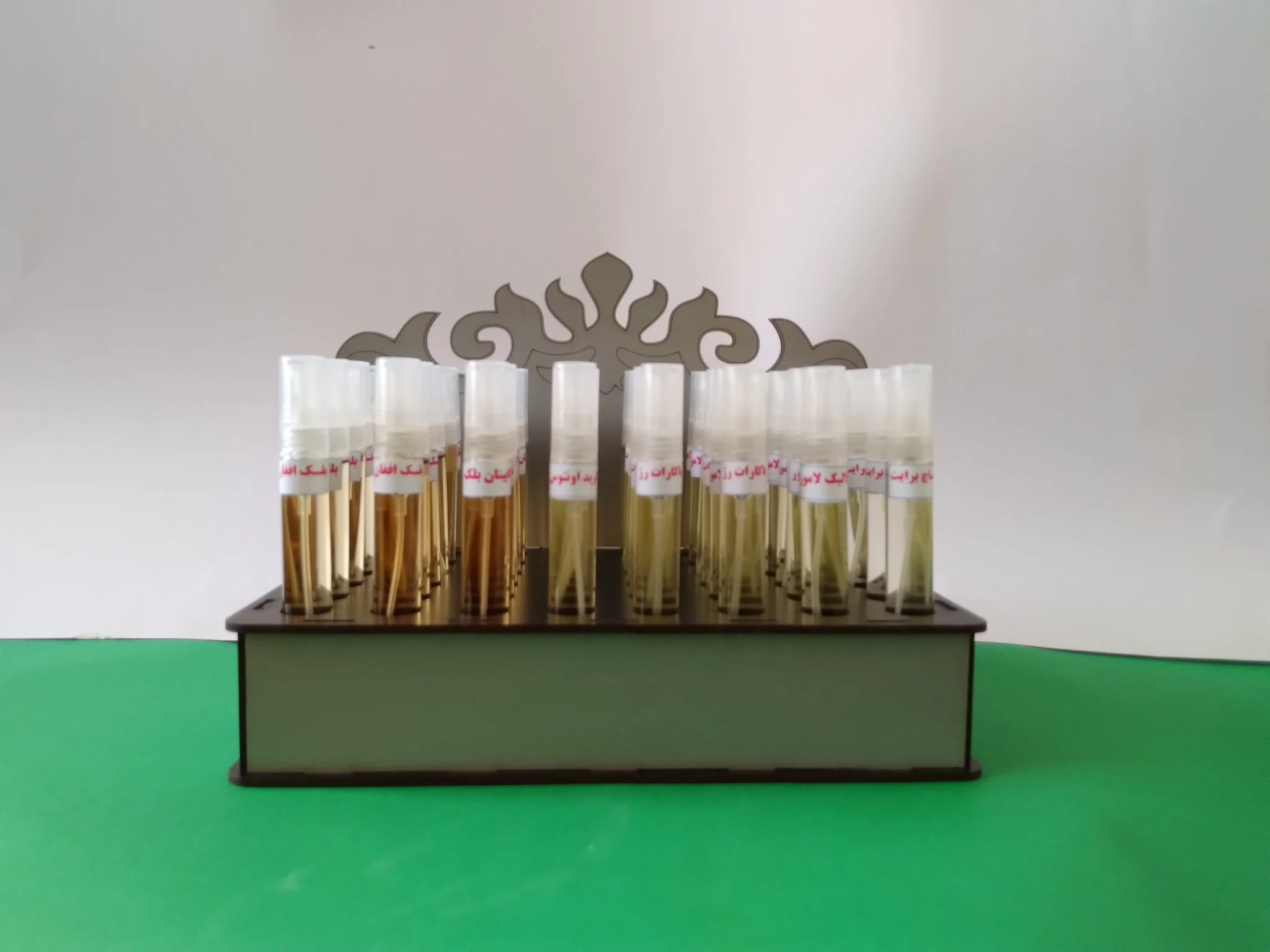 عطر و ادکلن آرامیس - تصویر 5