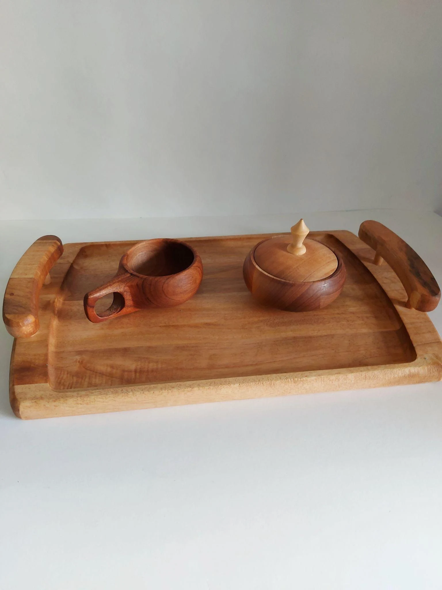 محصولات لوکس چوبی پرشین وود