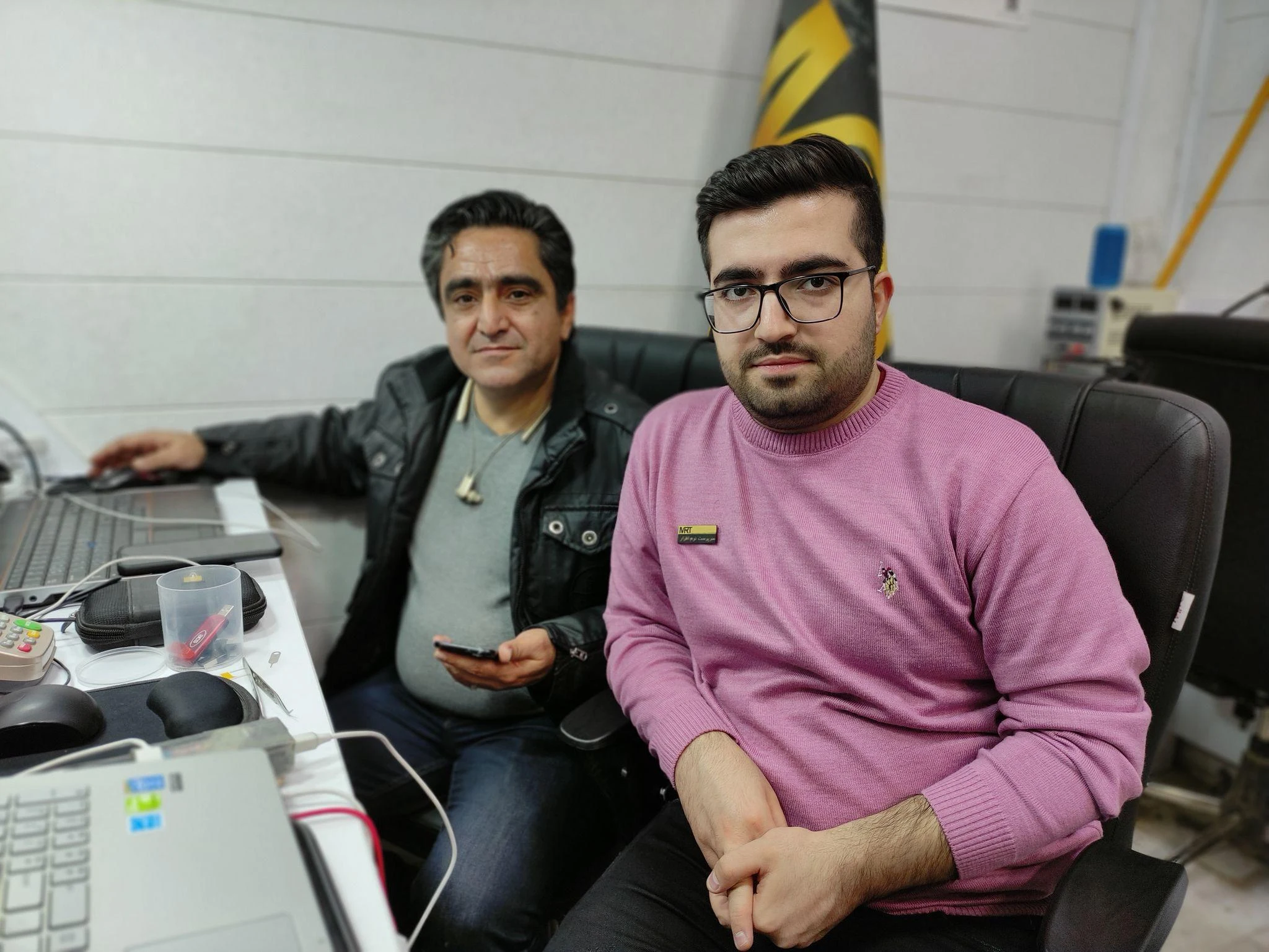 شرکت تخصصی تعمیرات موبایل MRT - تصویر 2