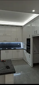 خدمات تخصصی کابینت و مصنوعات چوبی احمدیا