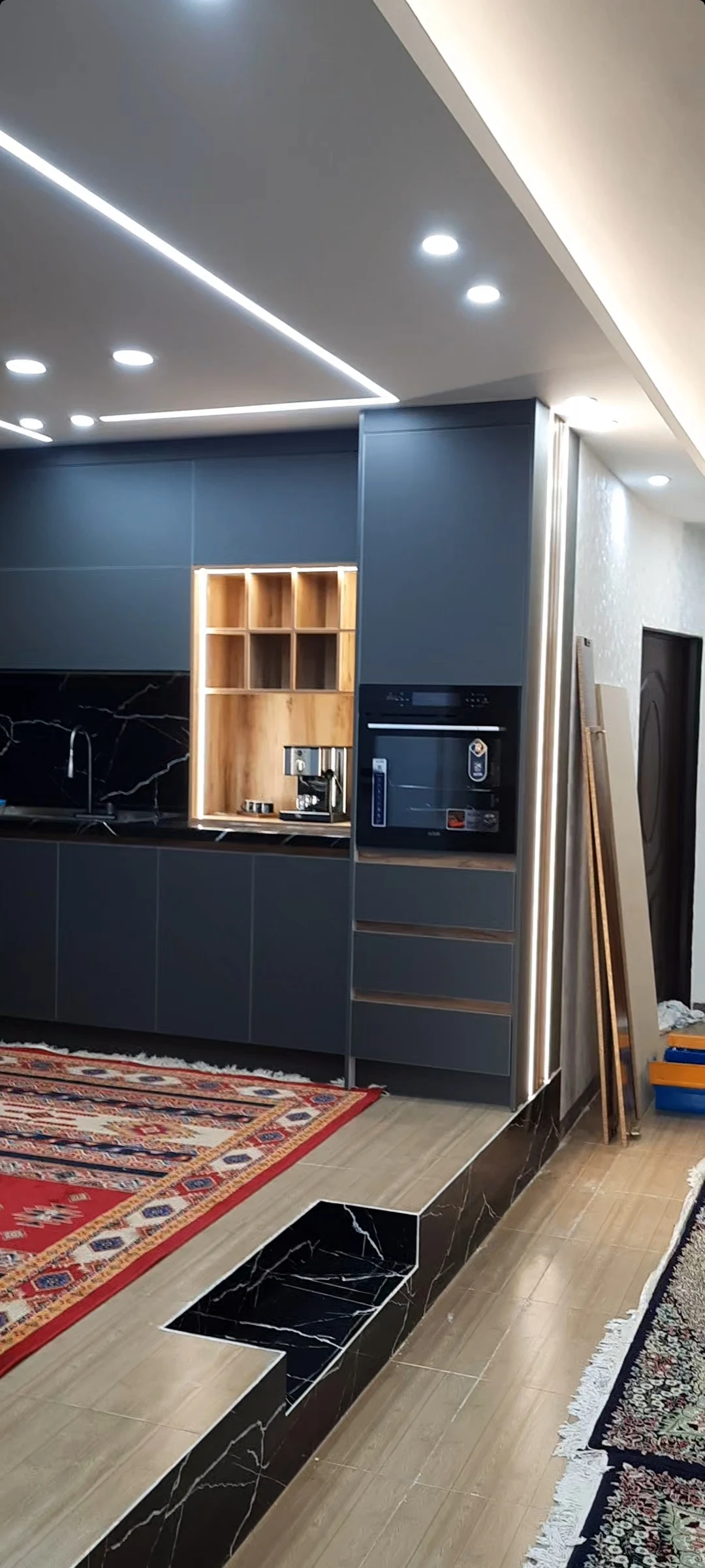 خدمات تخصصی کابینت و مصنوعات چوبی احمدیا - تصویر 4