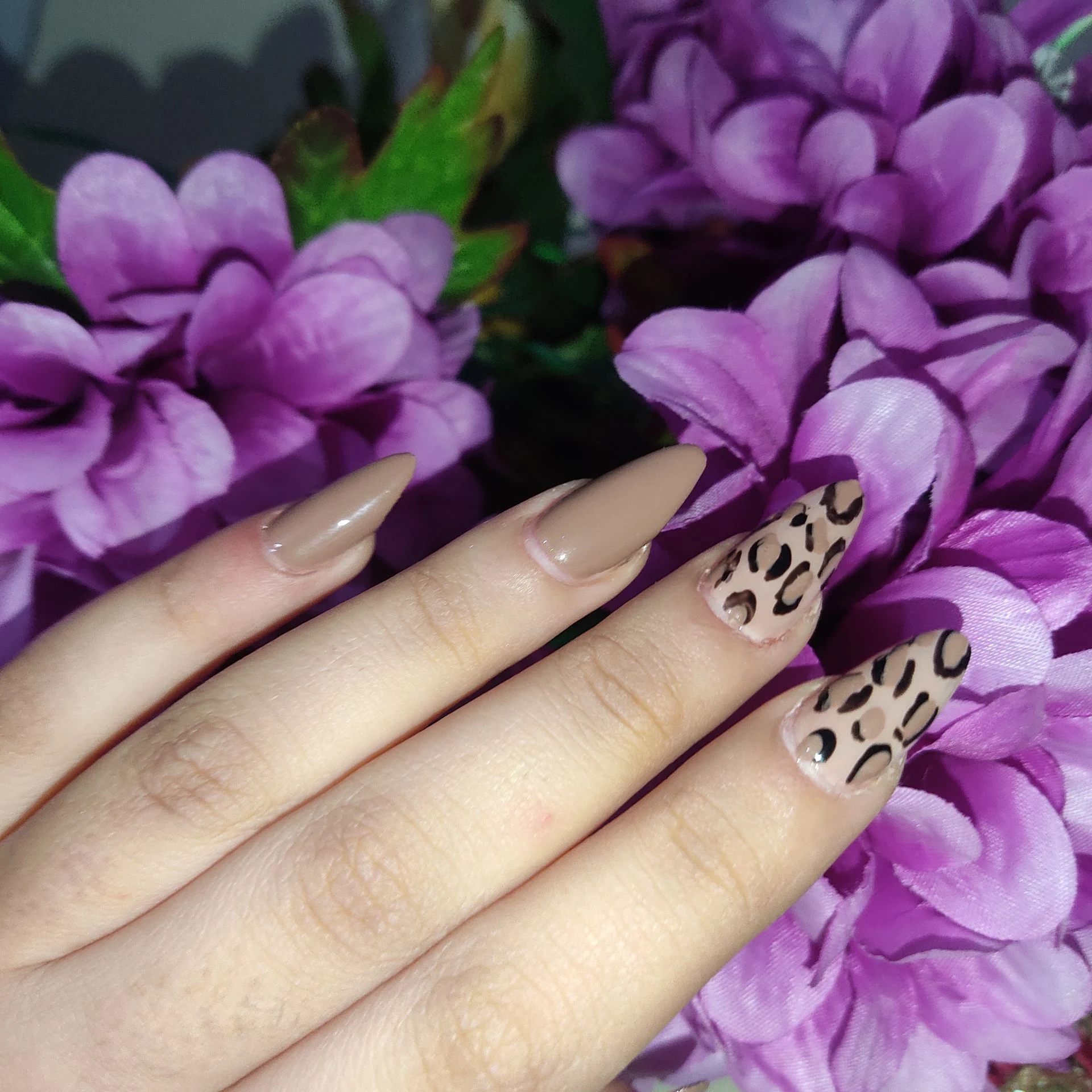 آرایشگر زنانه مهسا امینی