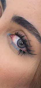 اکستنشن مژه،لیفت لمینت مژه و ابرو منا