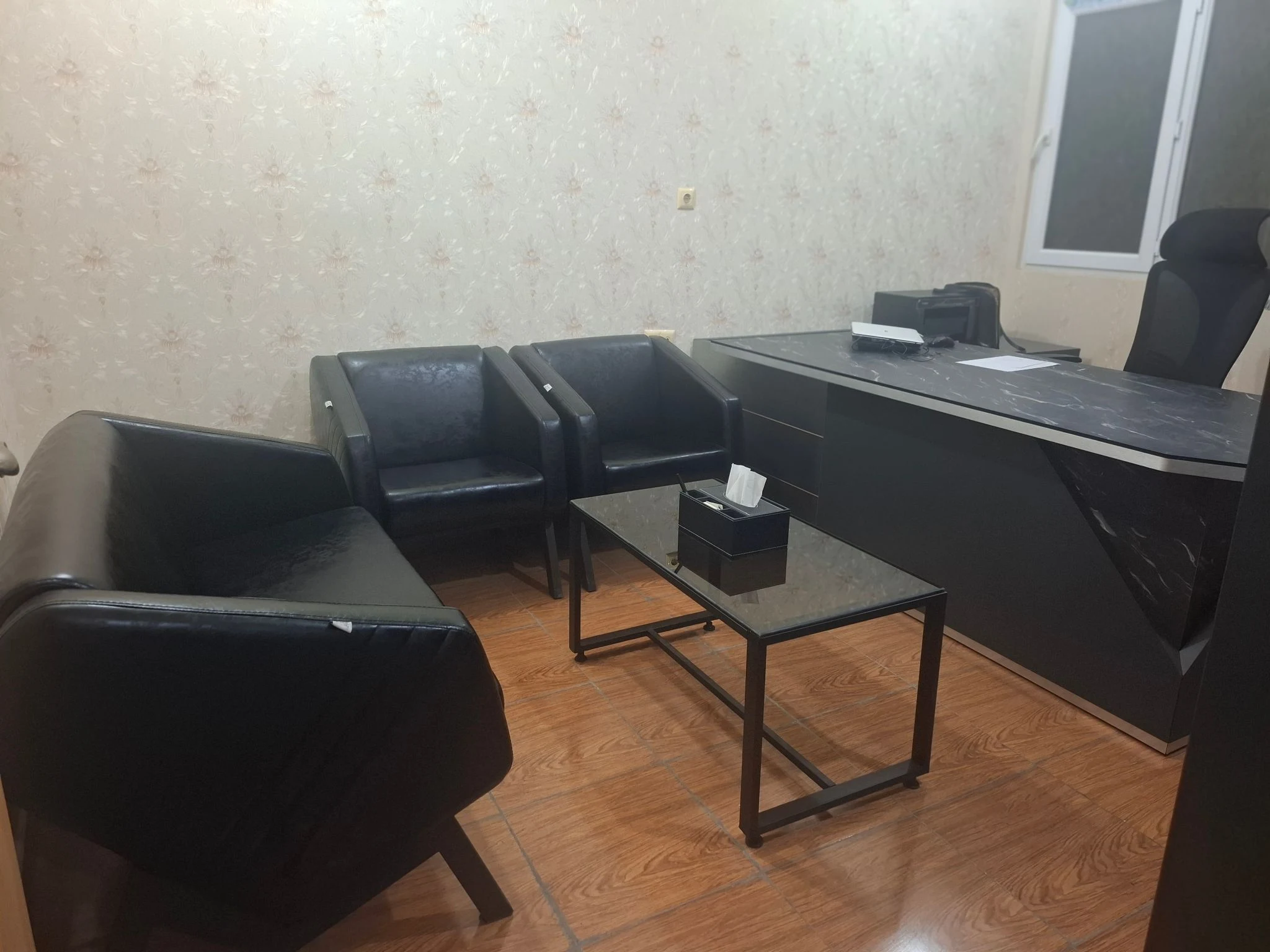 وکیل پایه یک دادگستری فریما ریشهری - تصویر 2