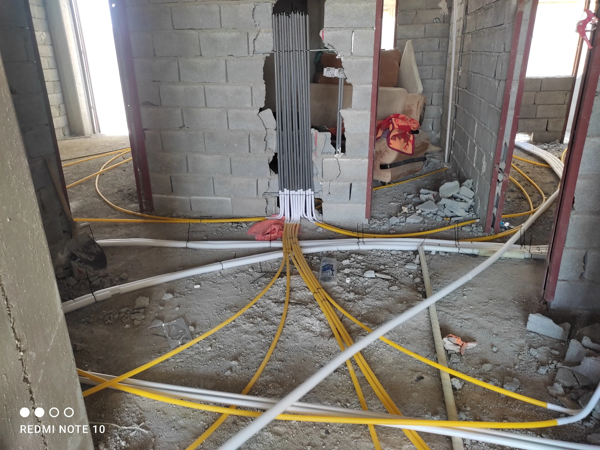 برقکار ساختمان حبیب پور - تصویر 3