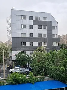 دکتر نادر جدیری حسین‌زاده