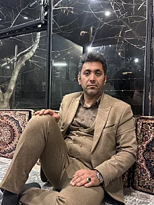 وکیل وفا هزارپیشه