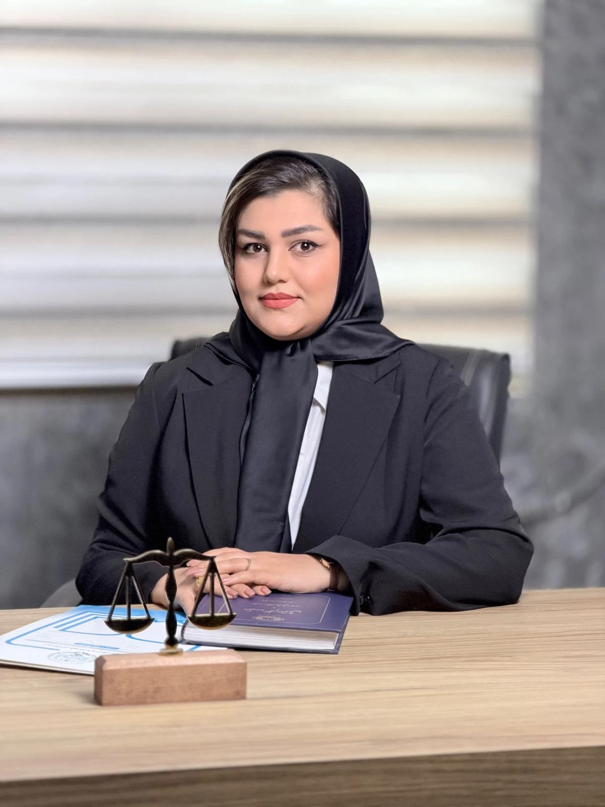 وکیل دادگستری و مشاورحقوقی مریم نعامی