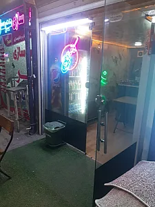 کافه رستوران نادری