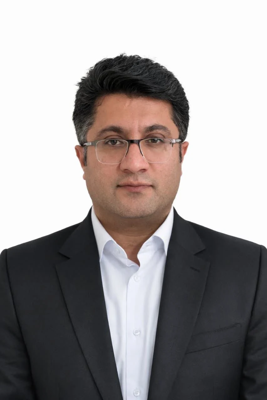 وکیل محمود ریگی