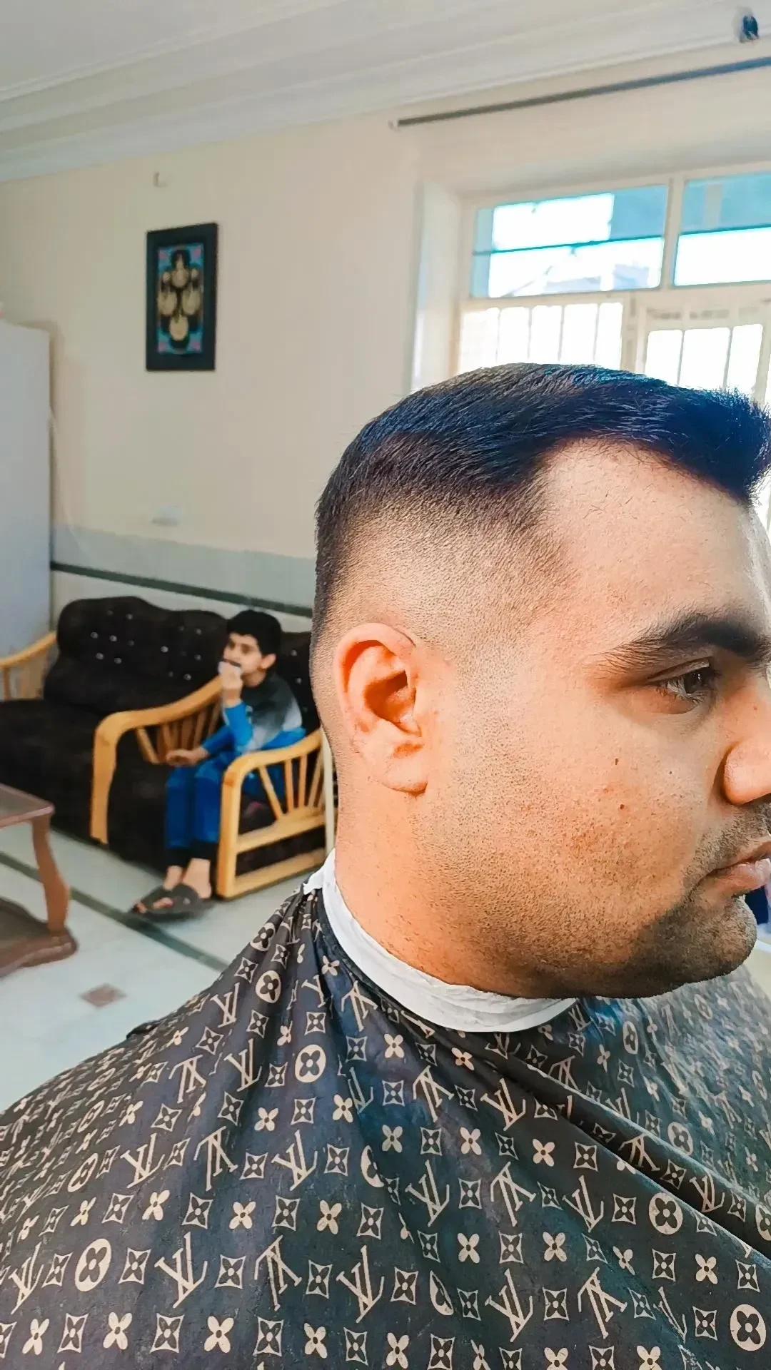 پیرایش مردانه هشت
