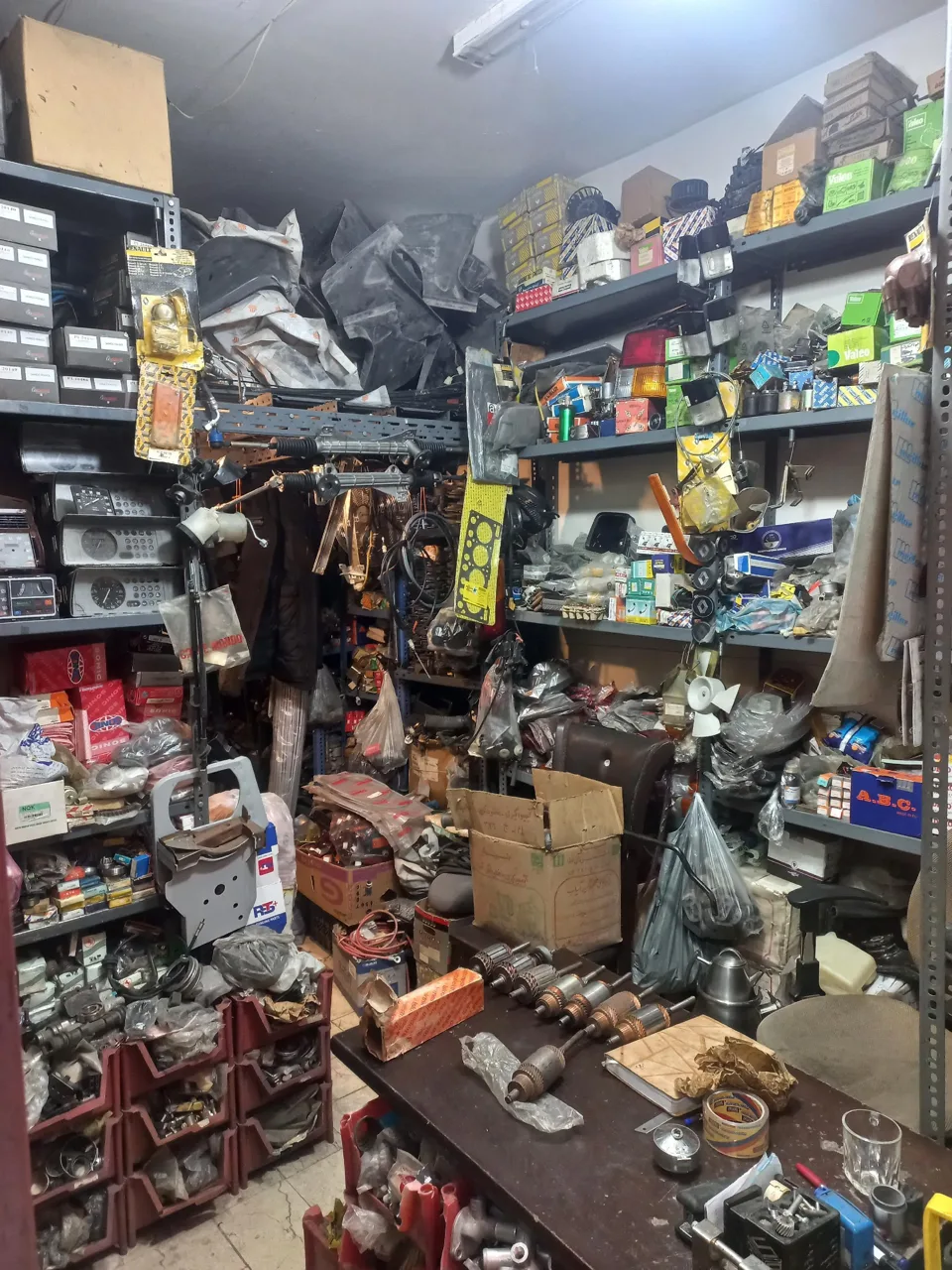 لوازم یدکی رنو۵ وپی کی - تصویر 2