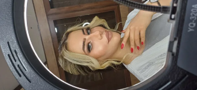 سالن زیبایی عسل باقری