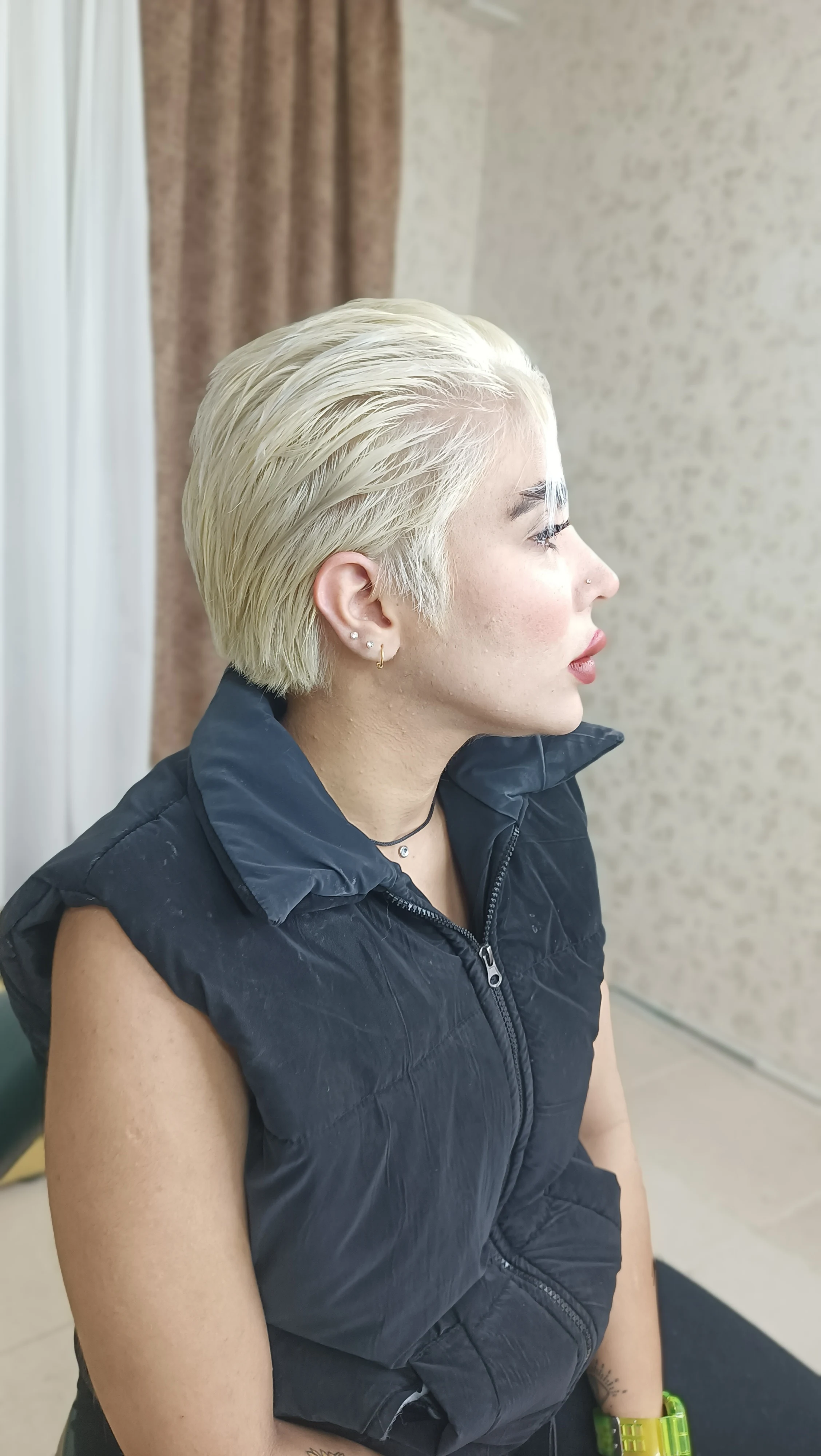 سالن زیبایی شینا
