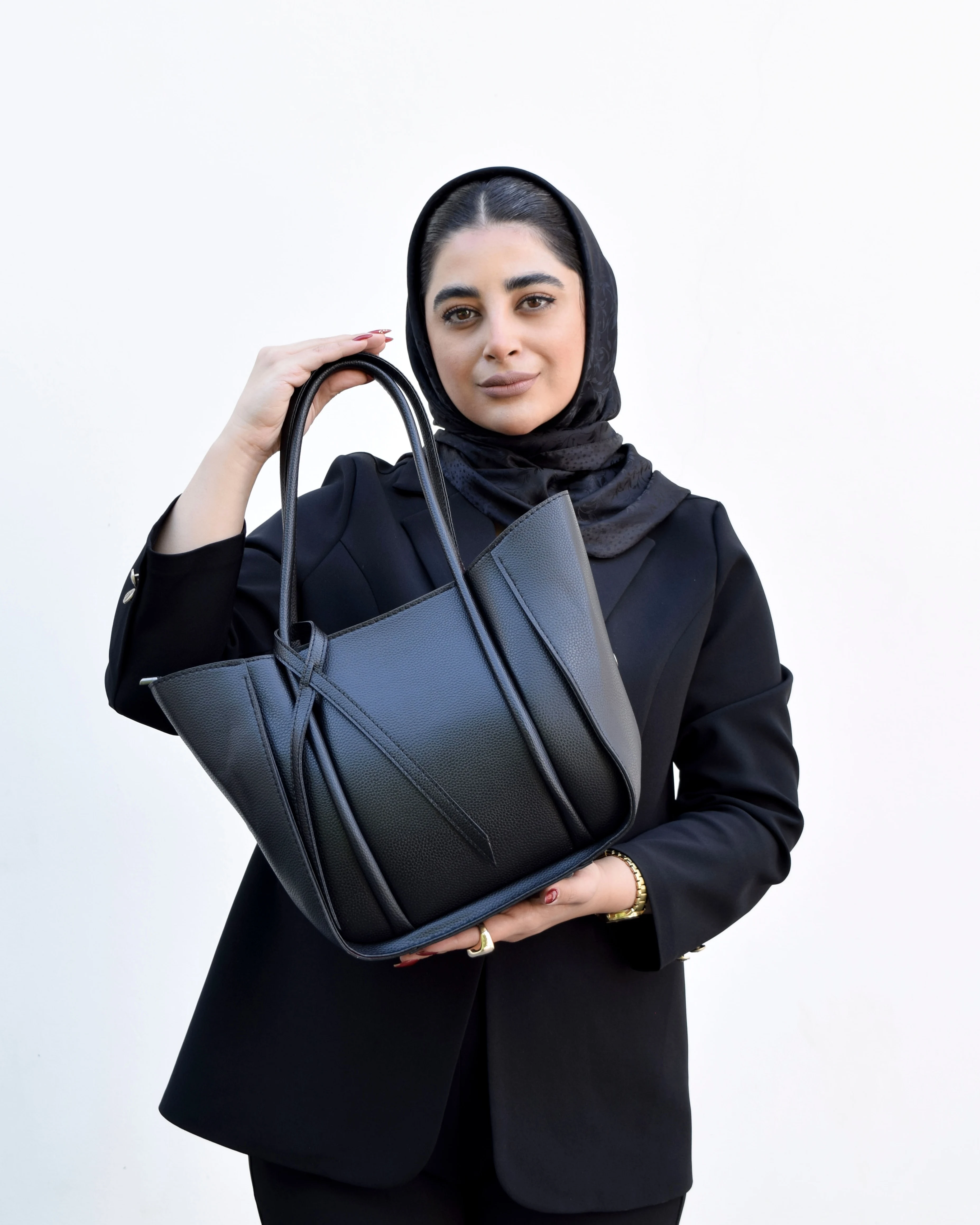 کیف فروش خاکی در گرگان