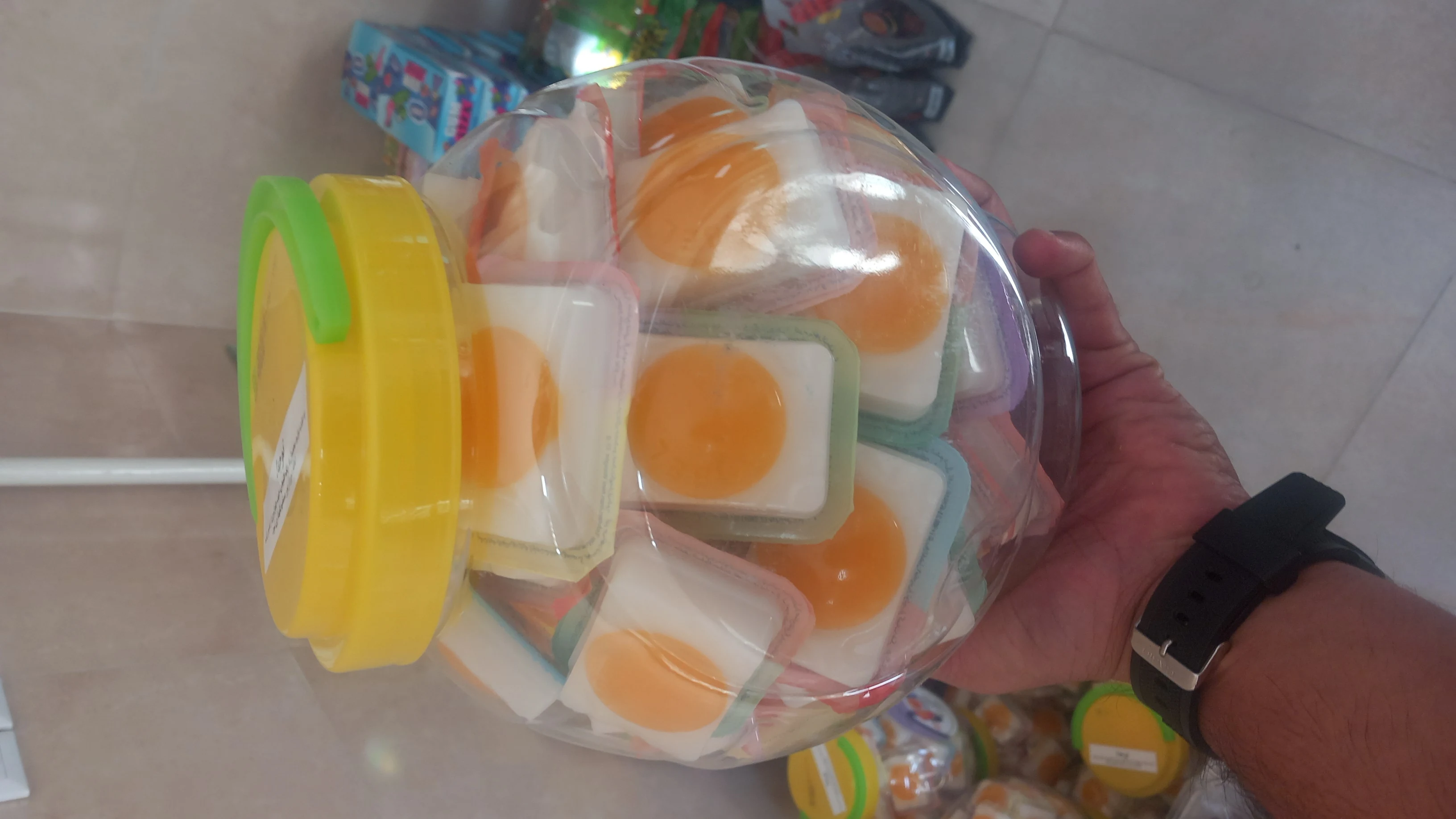 پخش مواد غذایی و تنقلات حسام - تصویر 3
