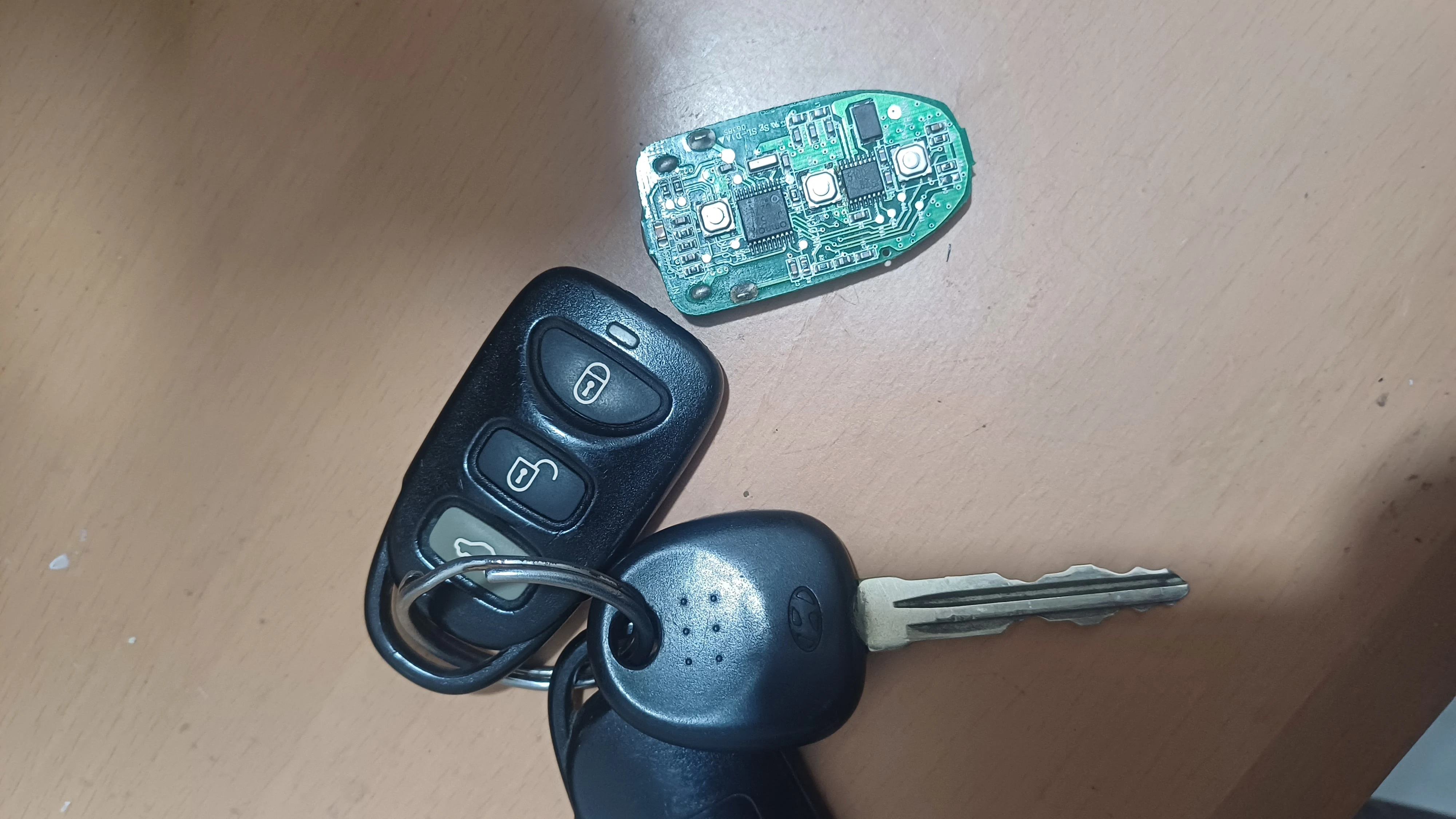 تعمیرات ایسیو و تنظیم موتور لیوانی - تصویر 4