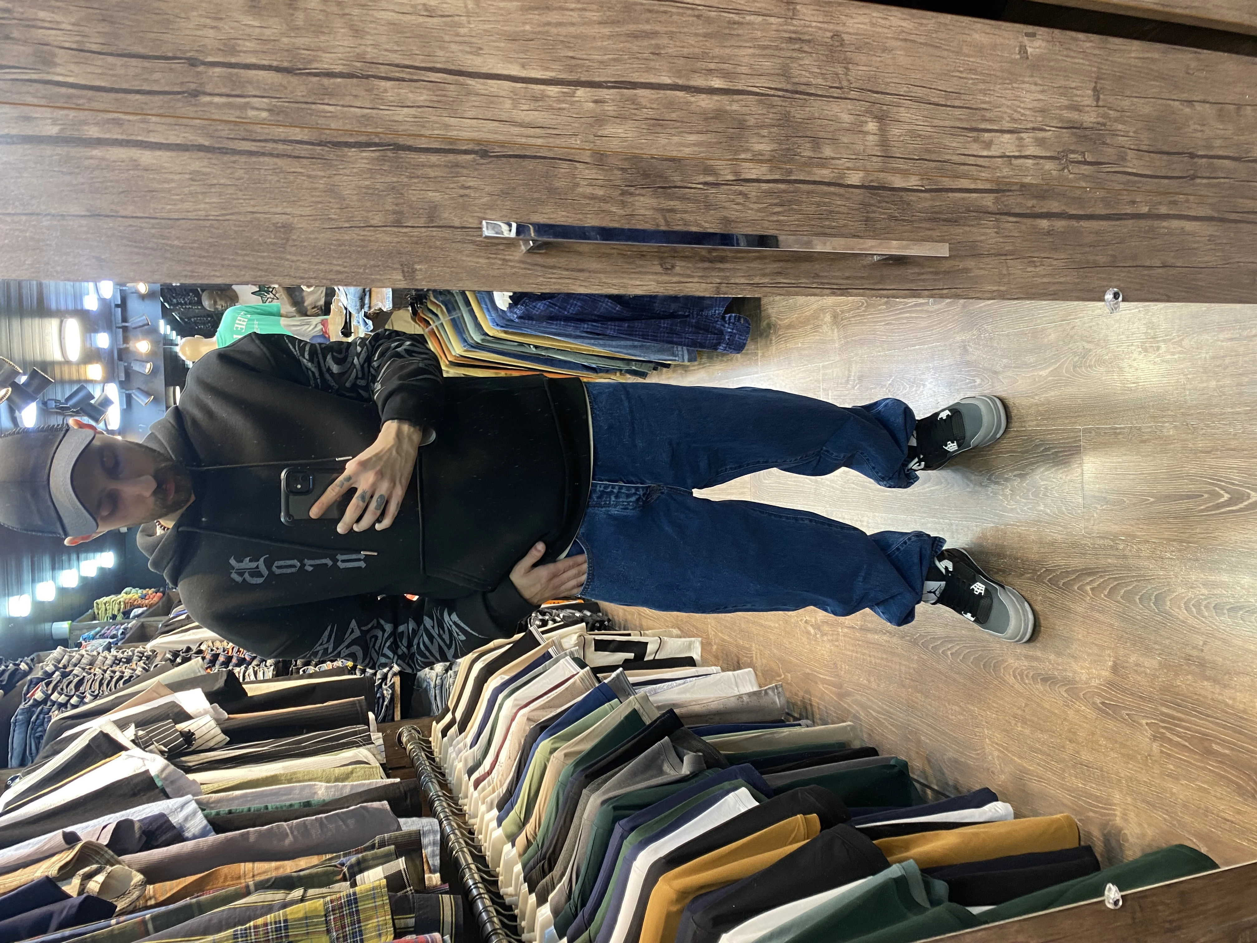 Six6 Store مرکز خرید پوشاک خانواده - تصویر 2