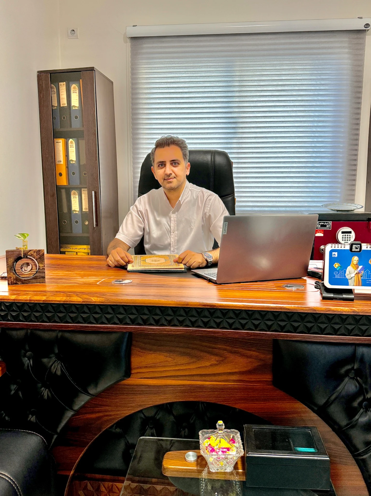 وکیل کامران کیانی