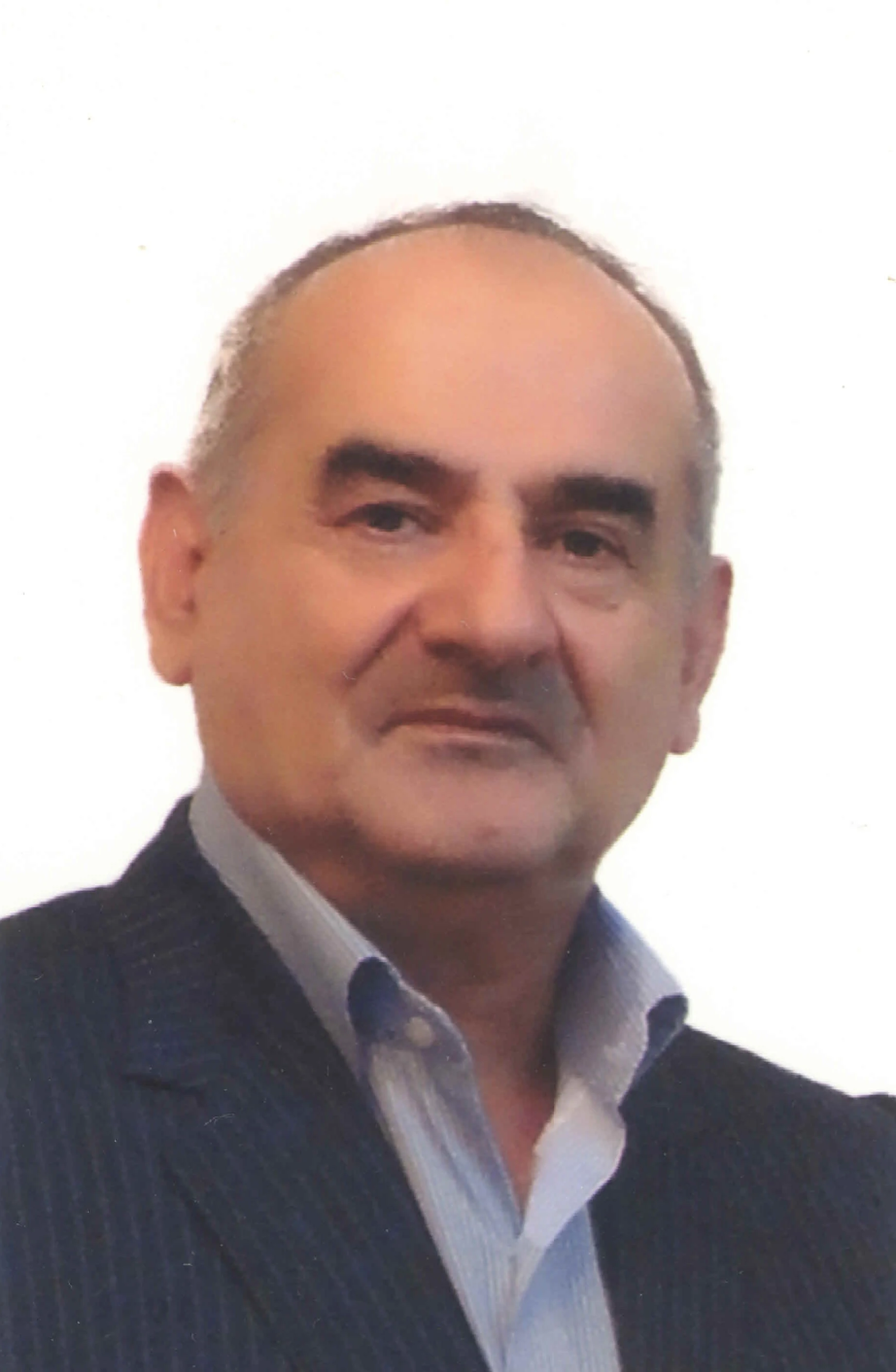 وکیل حشمت اله داودی