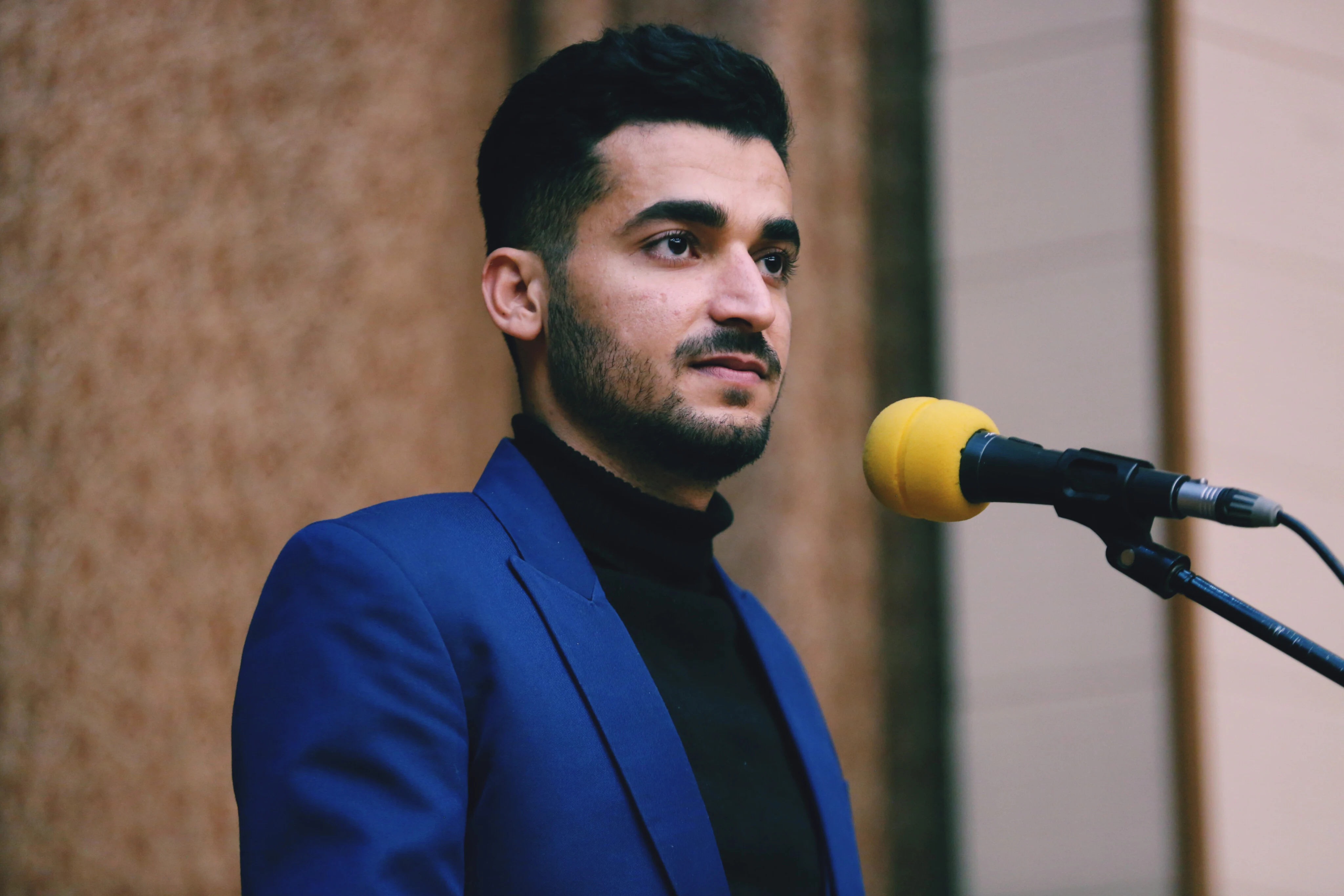 وکیل ومشاورحقوقی حسین رحیمی آتانی