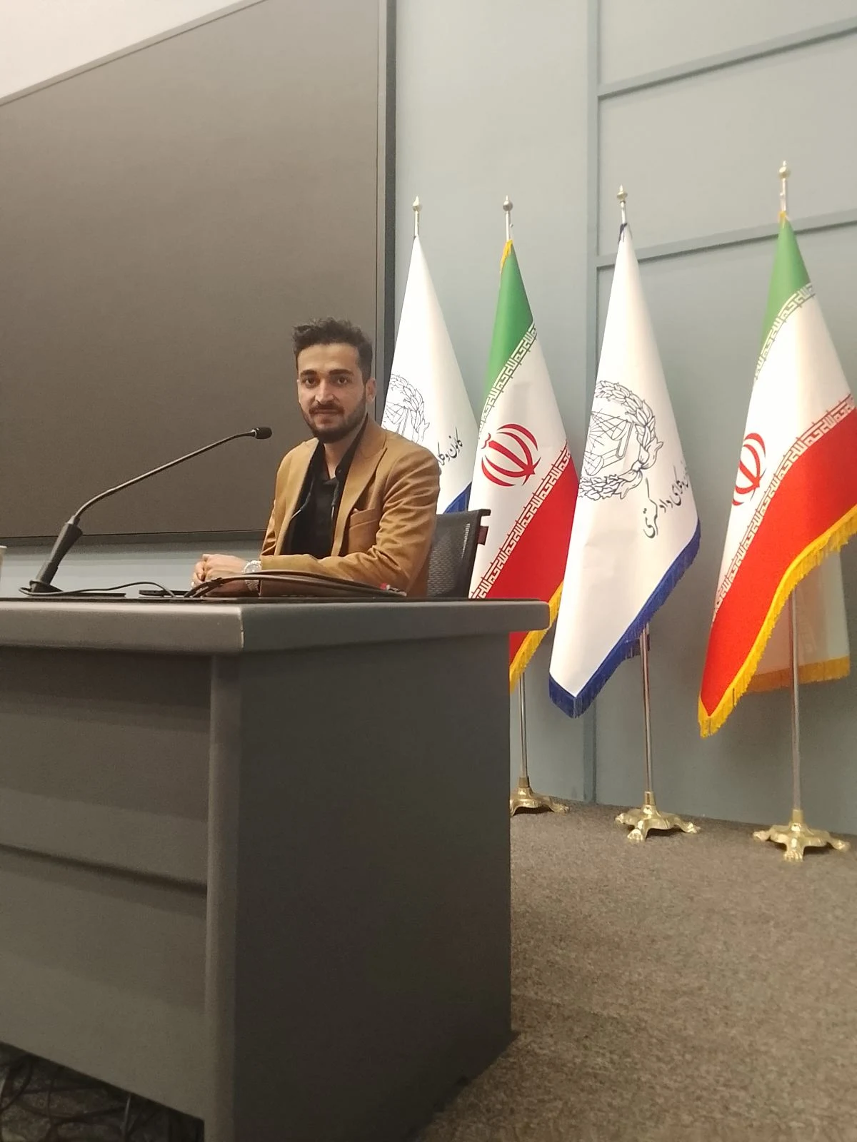 وکیل ومشاورحقوقی حسین رحیمی آتانی - تصویر 2