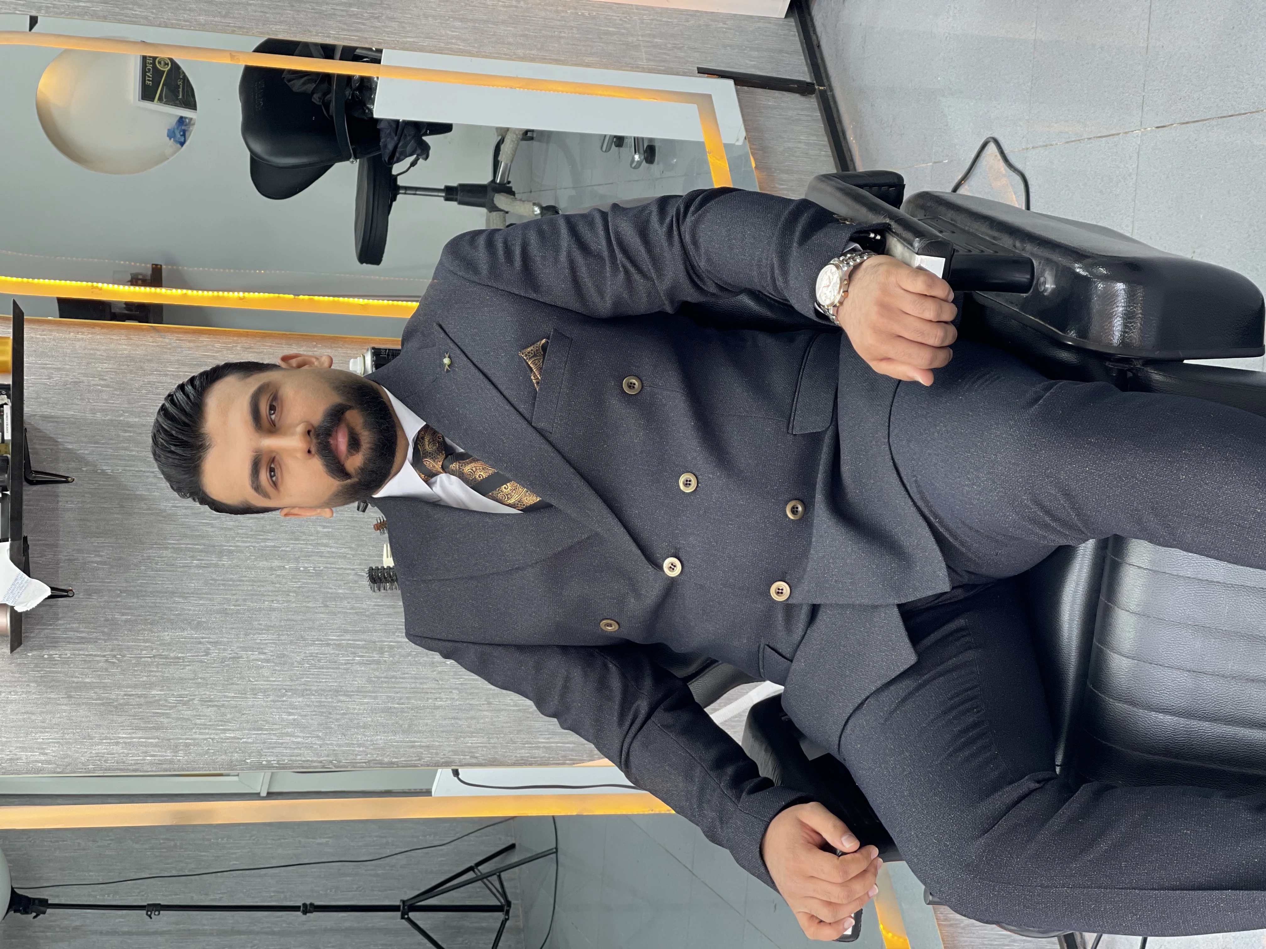 ارایشگاه داماد رشوند