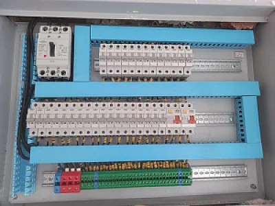 برقکار ساختمانی و صنعتی