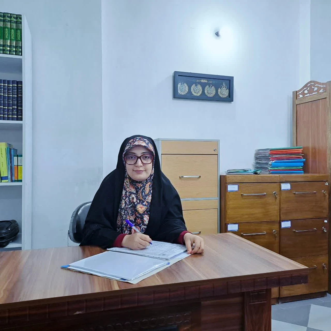 زهرا بهزاد وکیل دادگستری - تصویر 4
