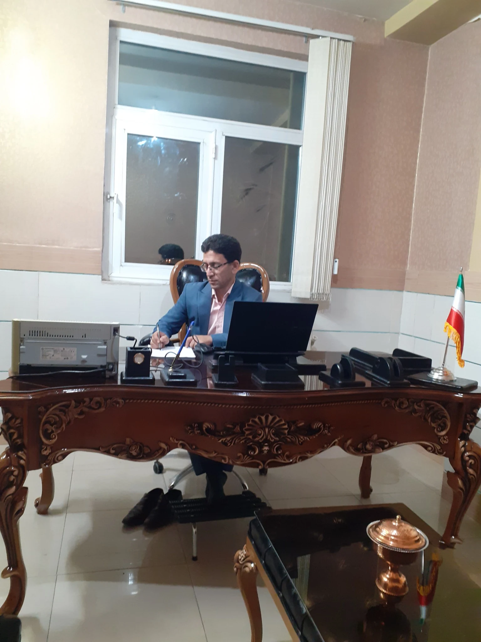 وکیل دادگستری ومشاور حقوقی