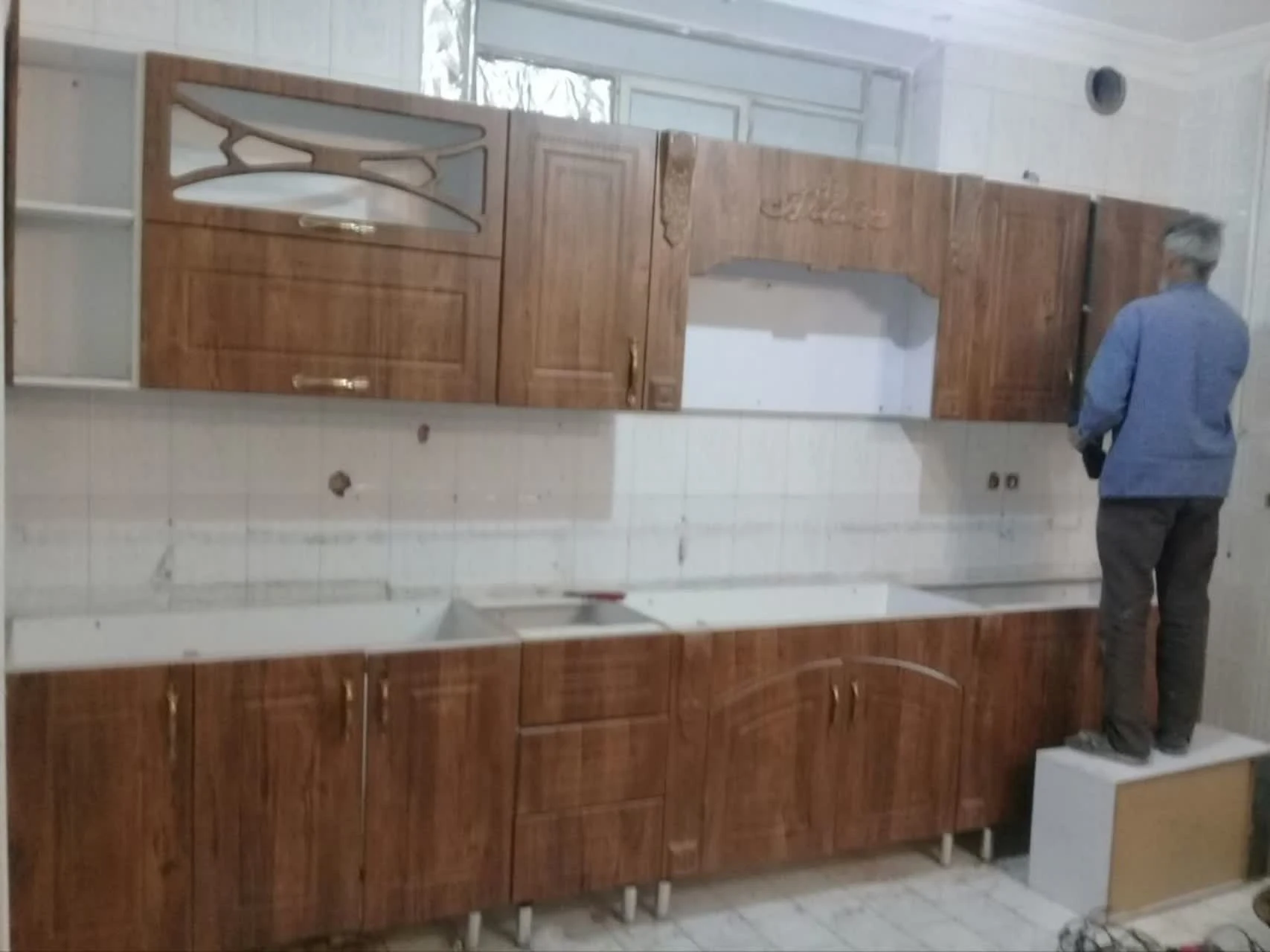 خدمات نصاب و ساخت کابینت سلیمانی - نجاری و کابینت در یزد