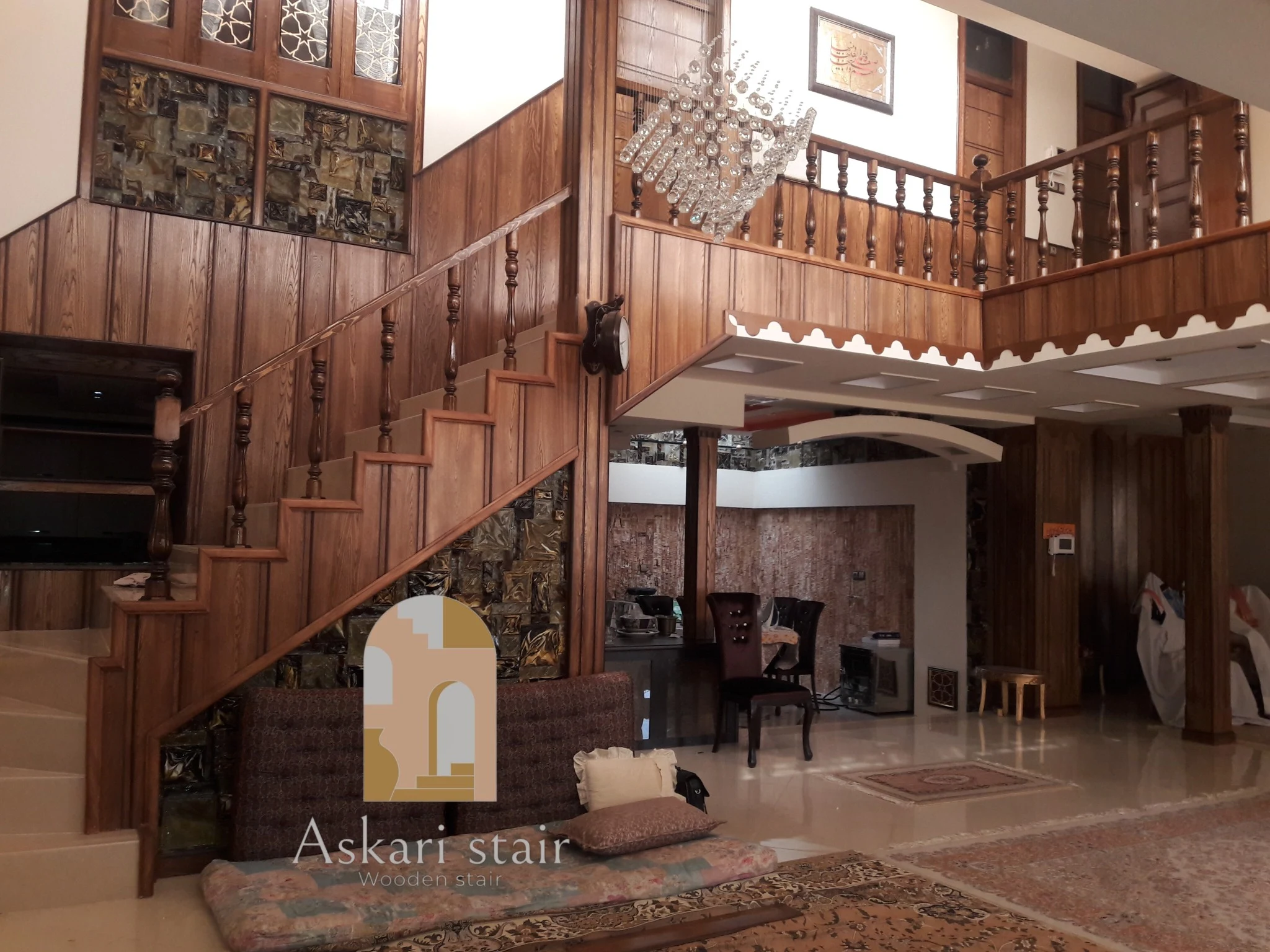 پله و نرده چوبی عسکری - تصویر 3