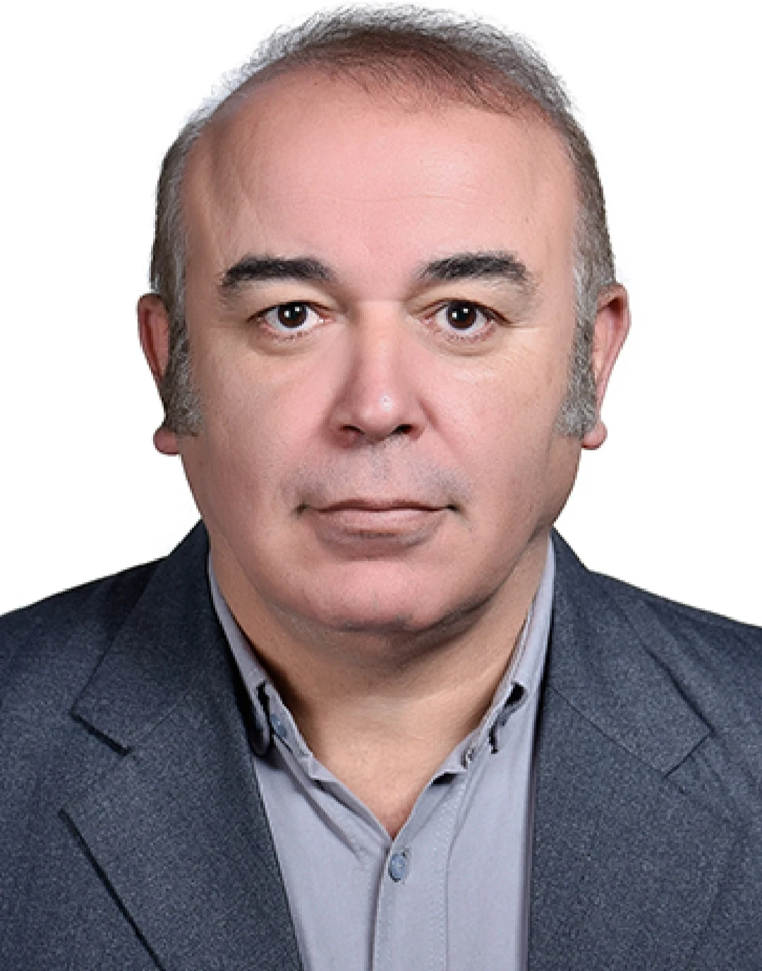 وکیل مهدی حسنی - مشاور حقوقی در همدان