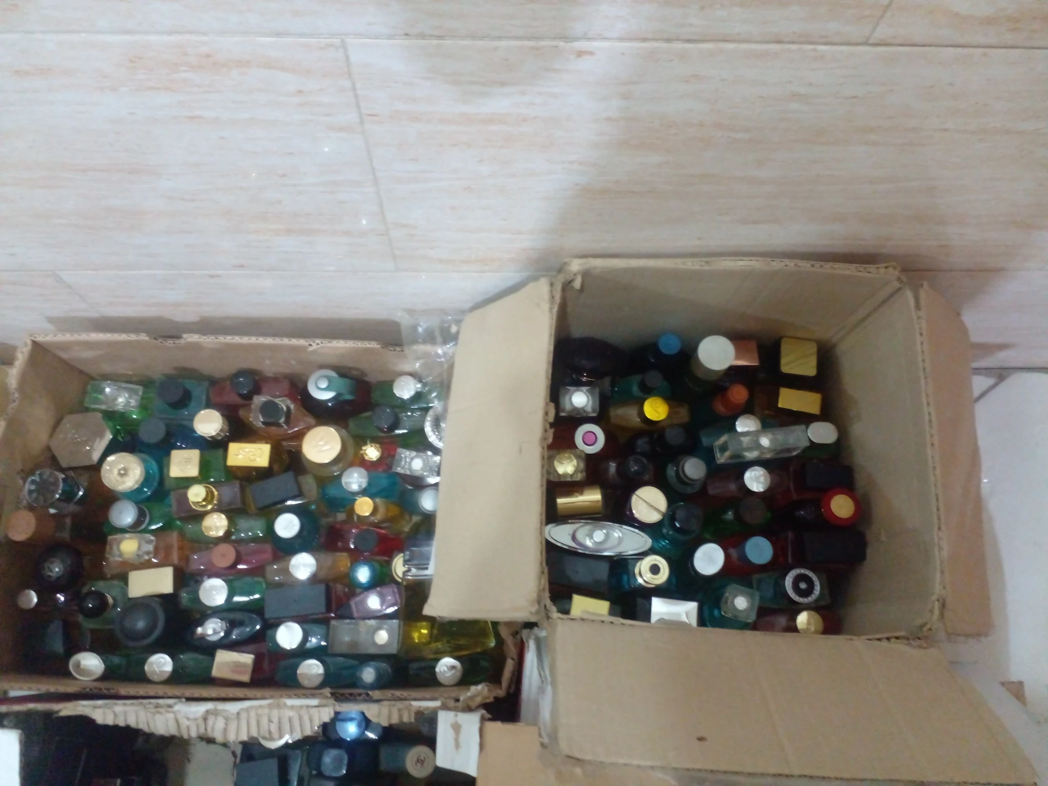 ادکلن ته لنجی - عطر و ادکلن در اراک - تصویر 2