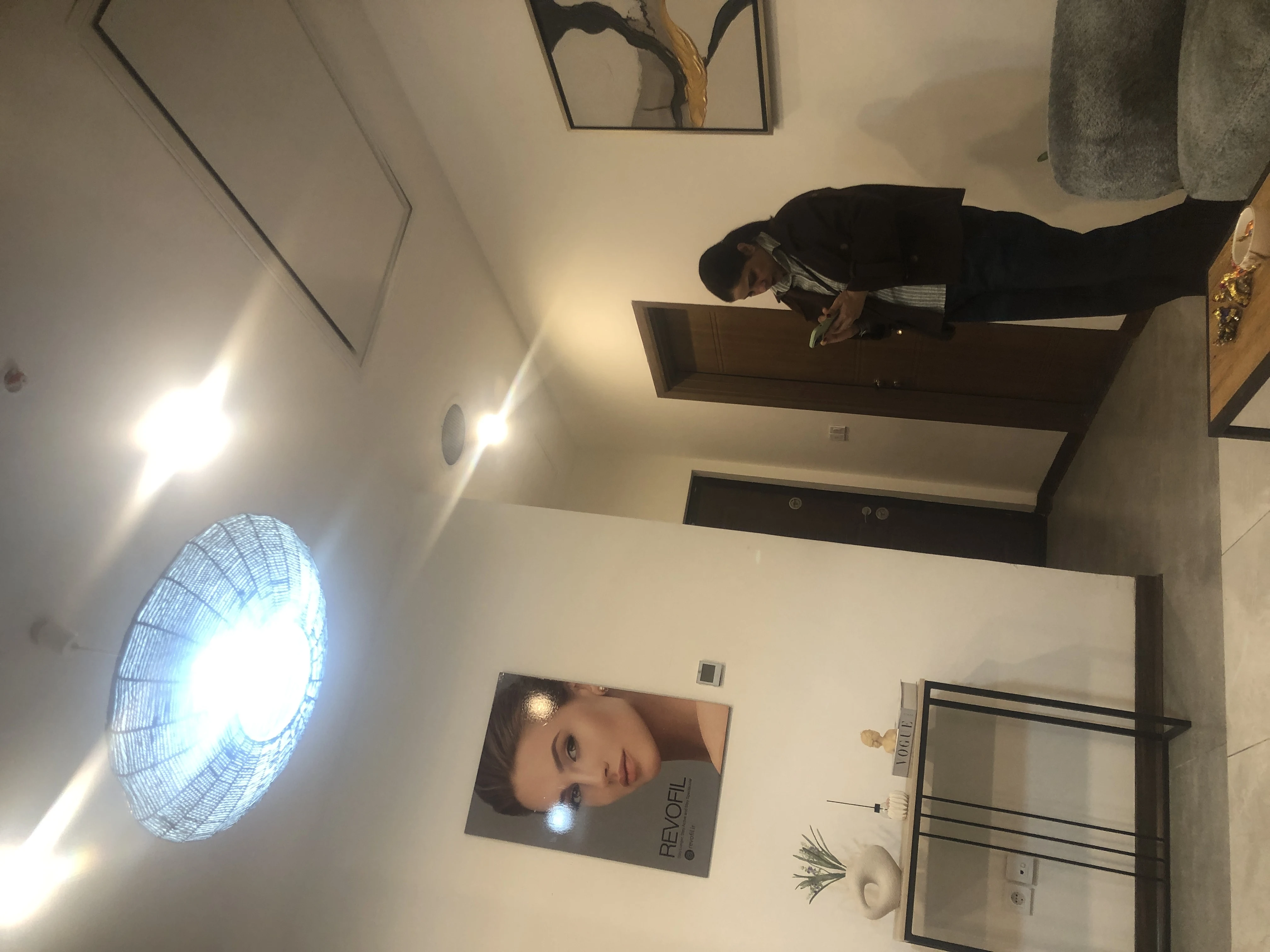 کلینیک پوست و زیبایی و لیزر لینا