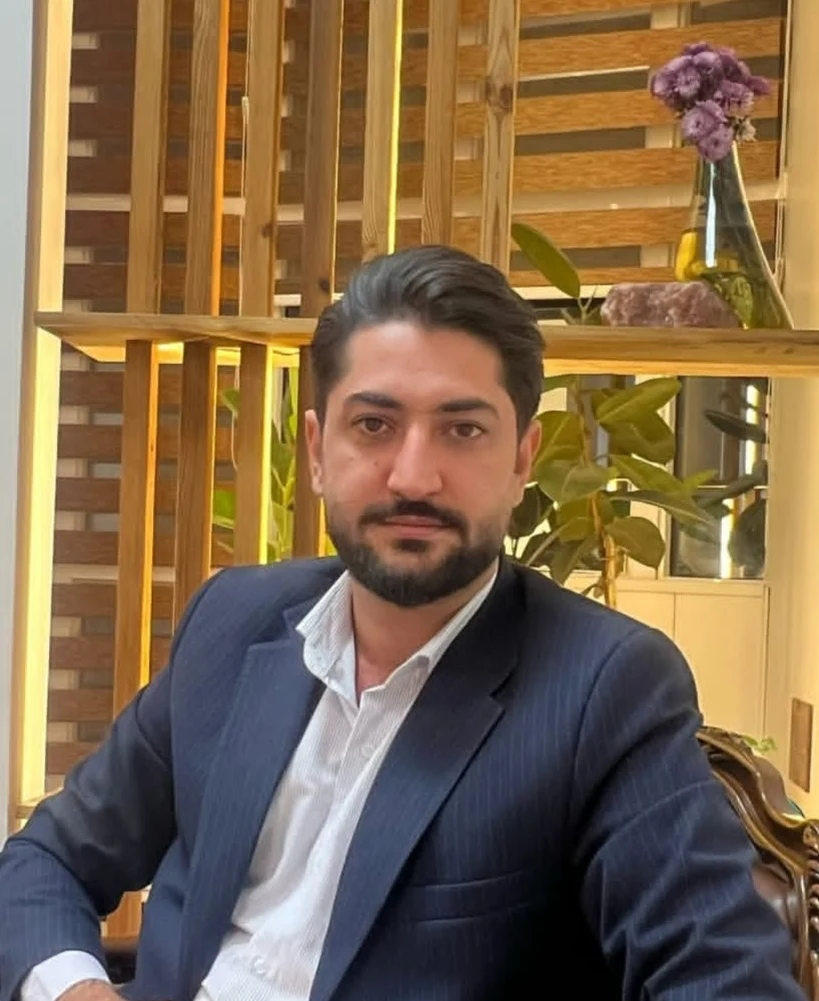 وکیل پایه یک دادگستری میلادقادری - مشاور حقوقی در کرمان