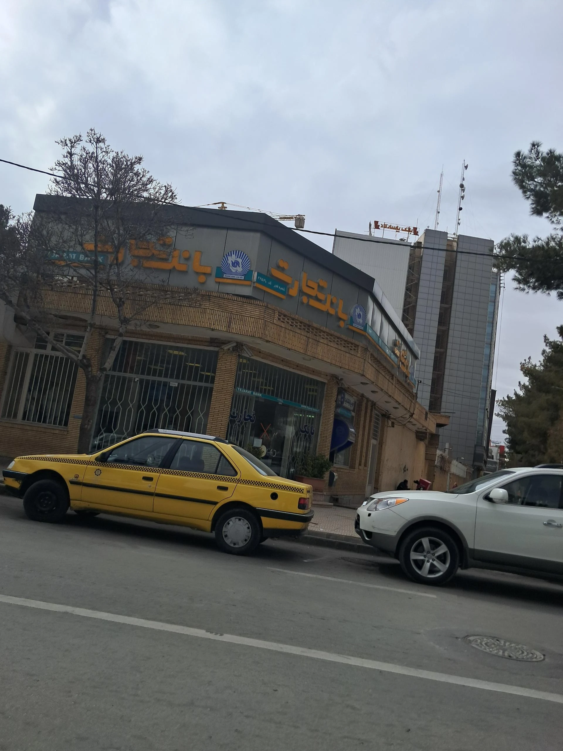 بانک تجارت شعبه شهرستان کرمان - بانک در کرمان