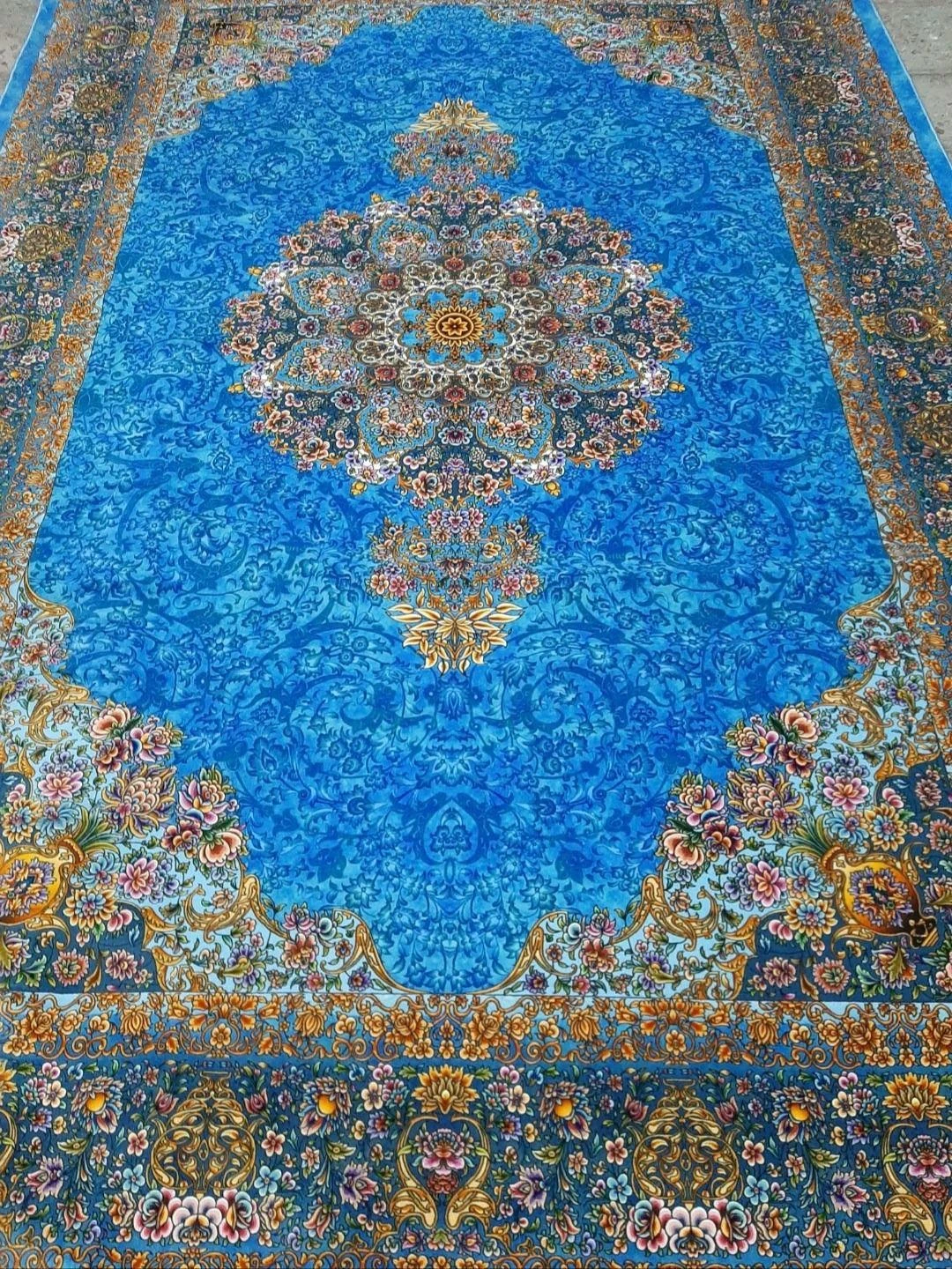 گالری فرش اردلان - فرش و موکت در کرمان - تصویر 3