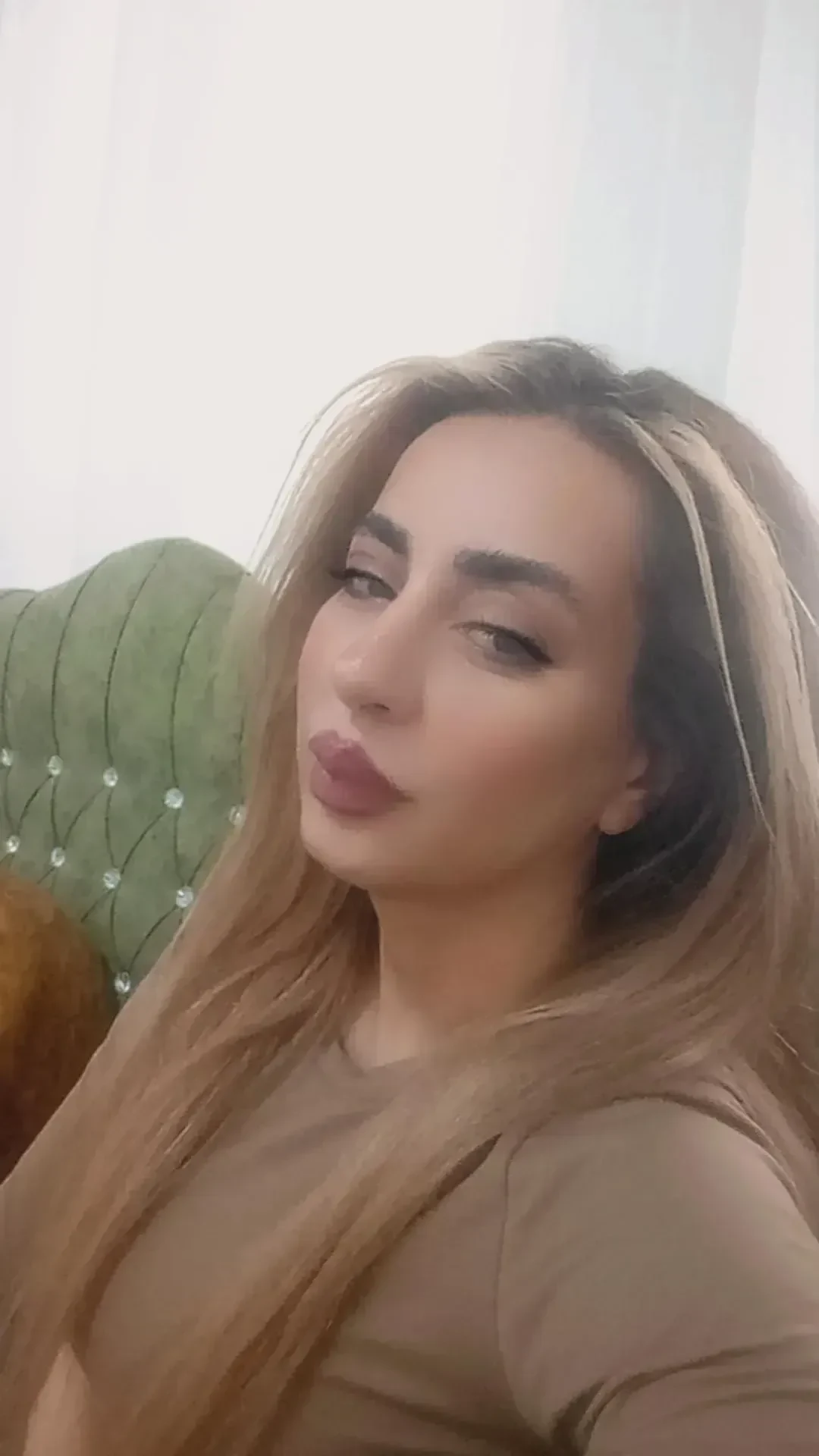 سالن زیبایی ندا کریمی نژاد - سلمانی (آرایشگاه مردانه) در کرمان